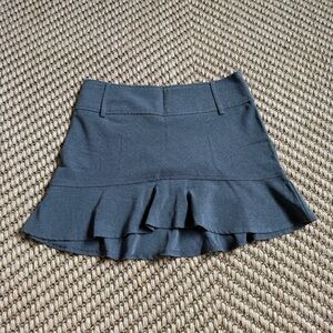 Tracy Evans Y2K 90s Gray Ruffle Mini Skirt Size 3 or Small S Office Siren Grunge